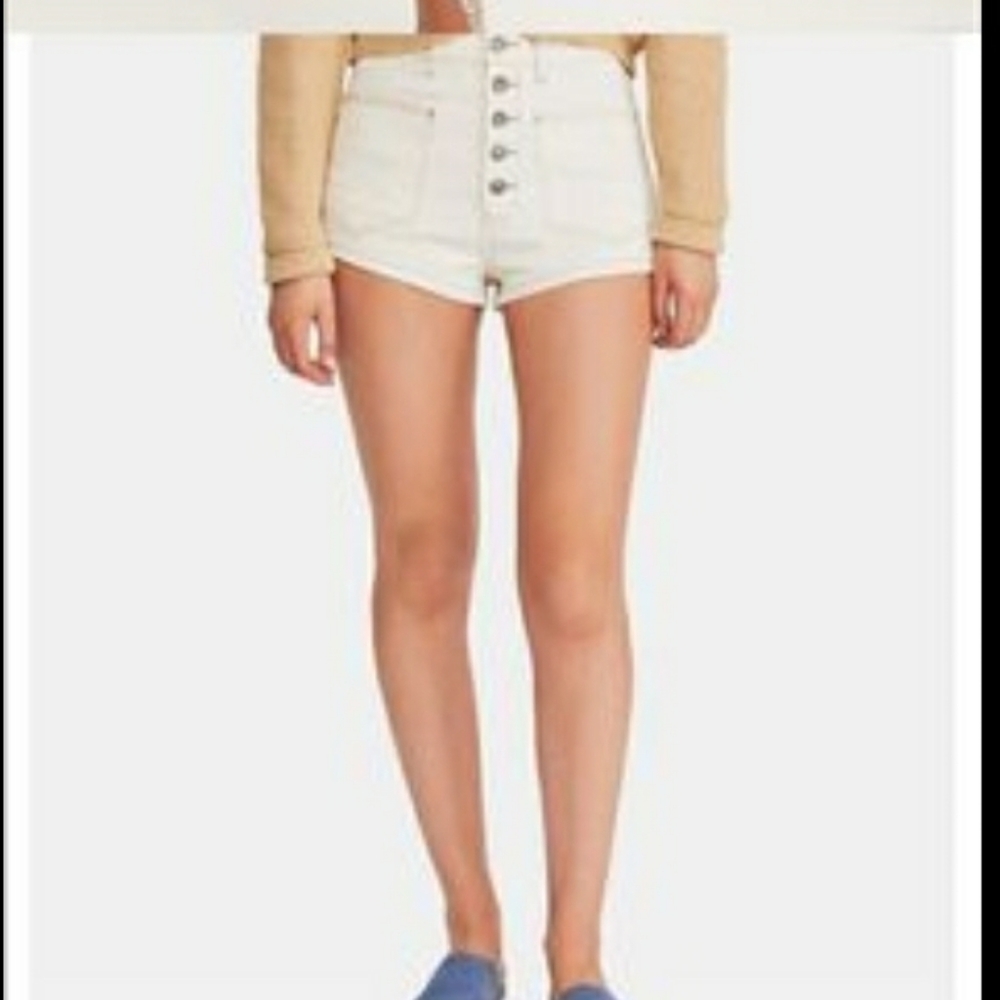 NWT Free People Ecru shorts